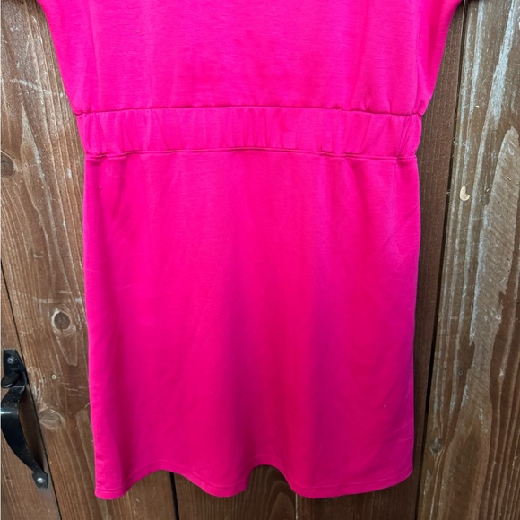 Vibrant Fuchsia Short Sleeve Dress - Picture 5 of 5